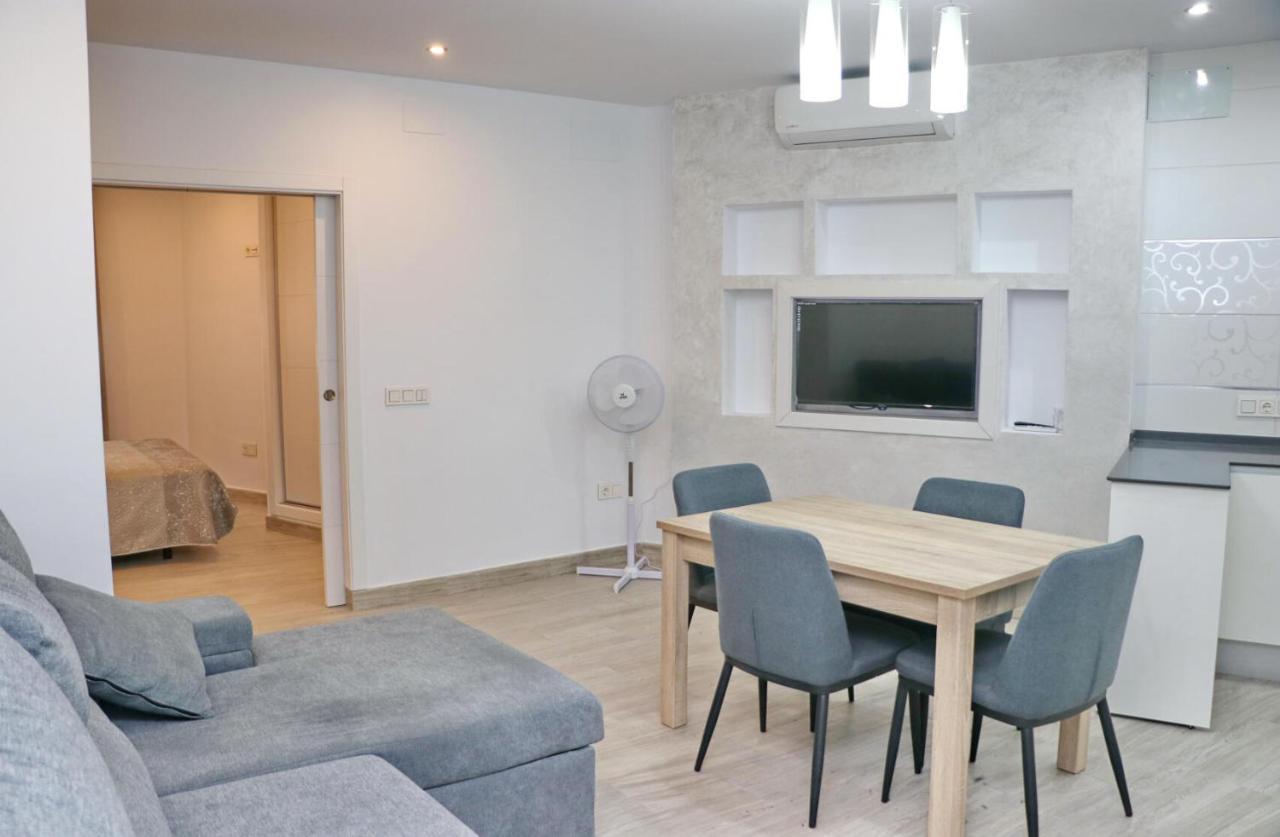 Apartamento Colon Conil De La Frontera Exterior photo